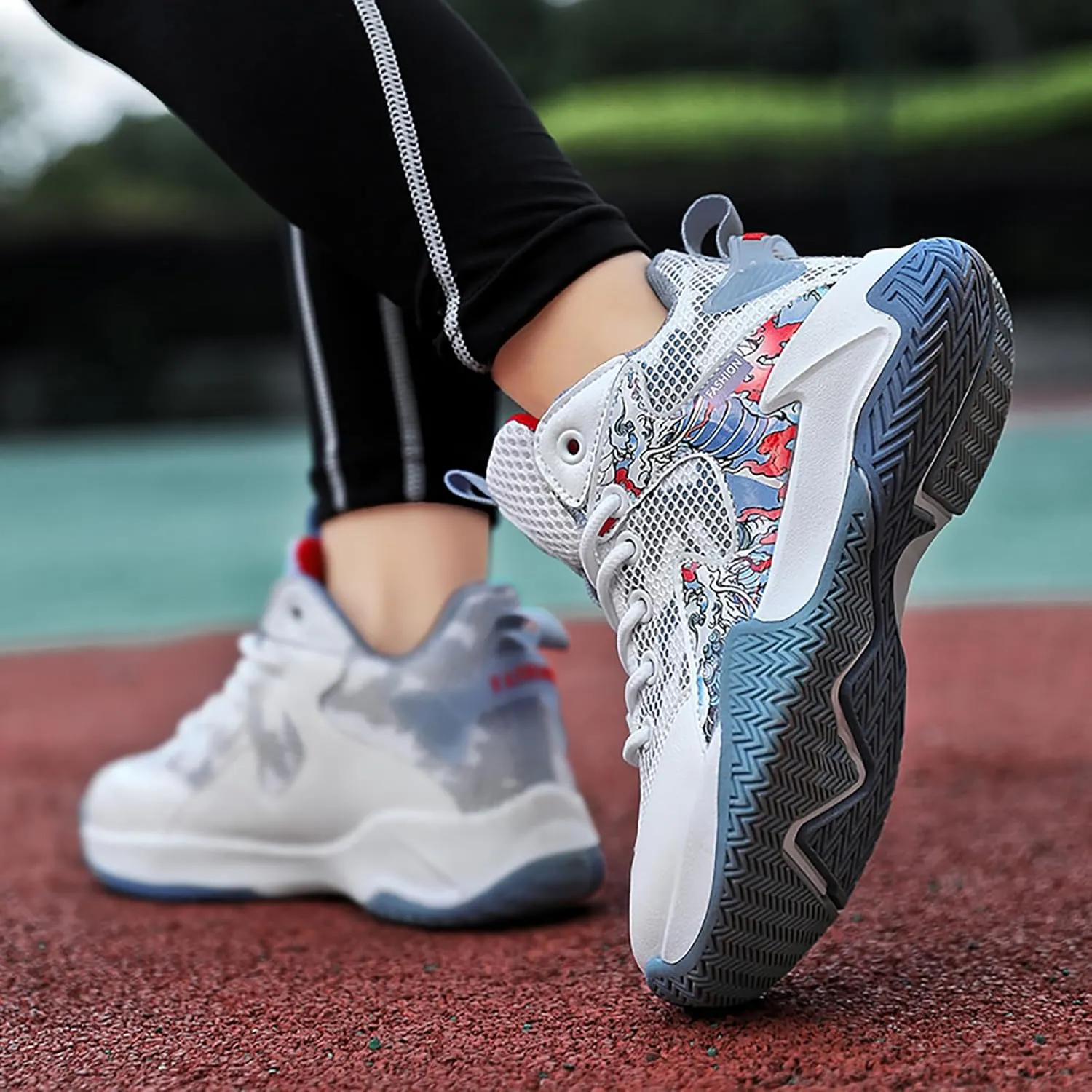 Boys Basketball Shoes Kids Basketball Sneakers Breathable Tennis Shoes for Boys Girls