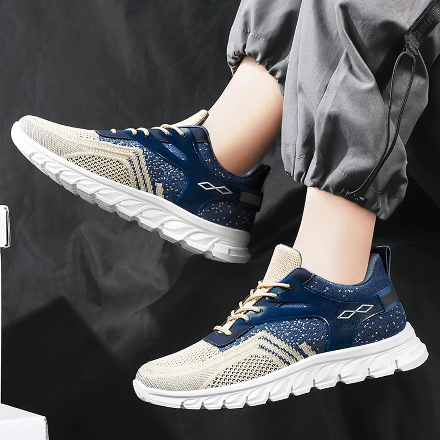 Fashion Sneaker Lace-Up Men Sports Shoes Fashionable New Pattern Simple Color Matching Flat Bottom Comfortable Lace Up