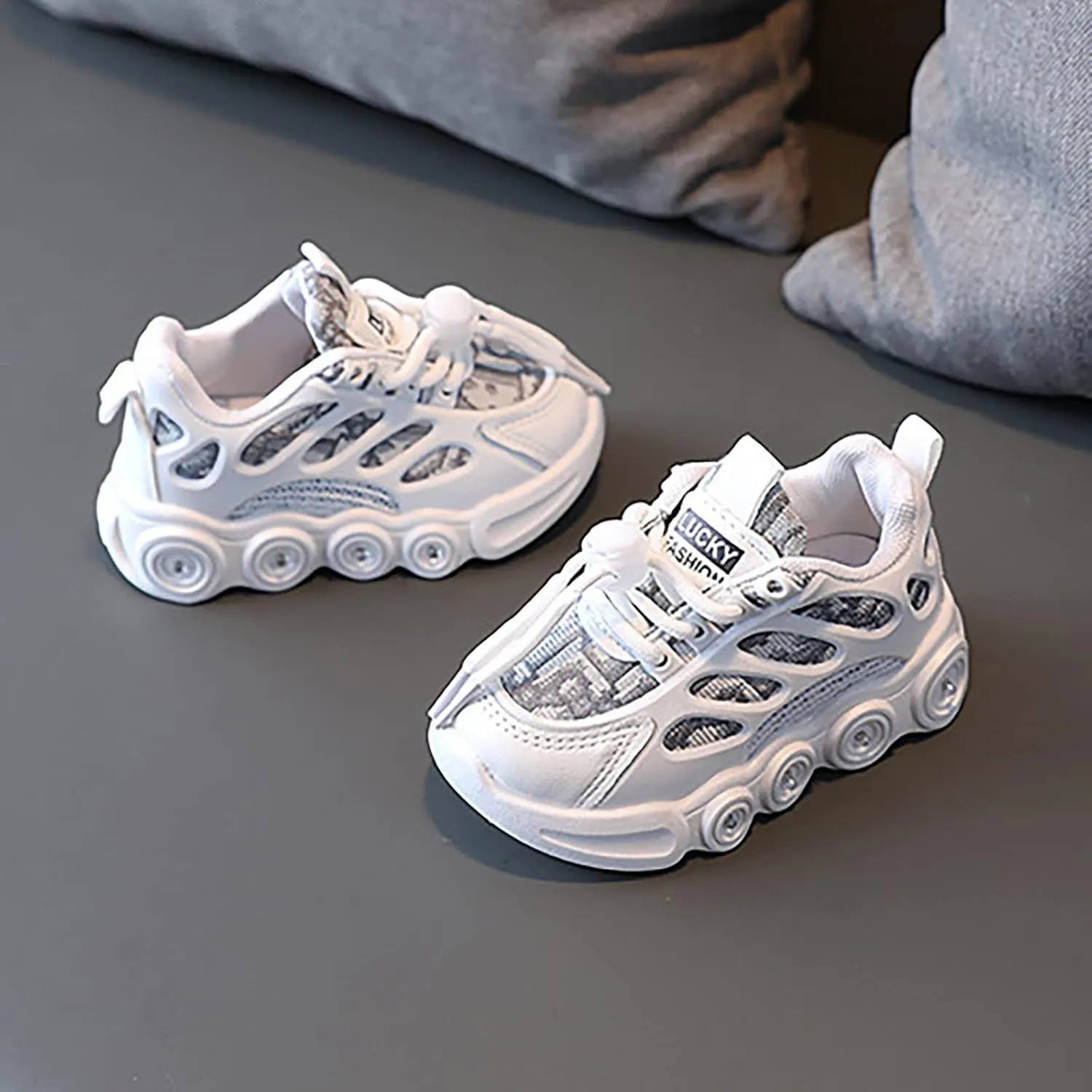 IWIHMIV Girls Tennis Shoes Lightweight Breathable Sports Walking Running Shoe Boy Lace up Running Shoes