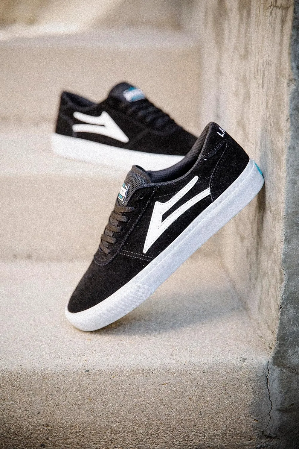 Lakai Manchester Men's Skate Shoes - Low Top Classic Sneakers