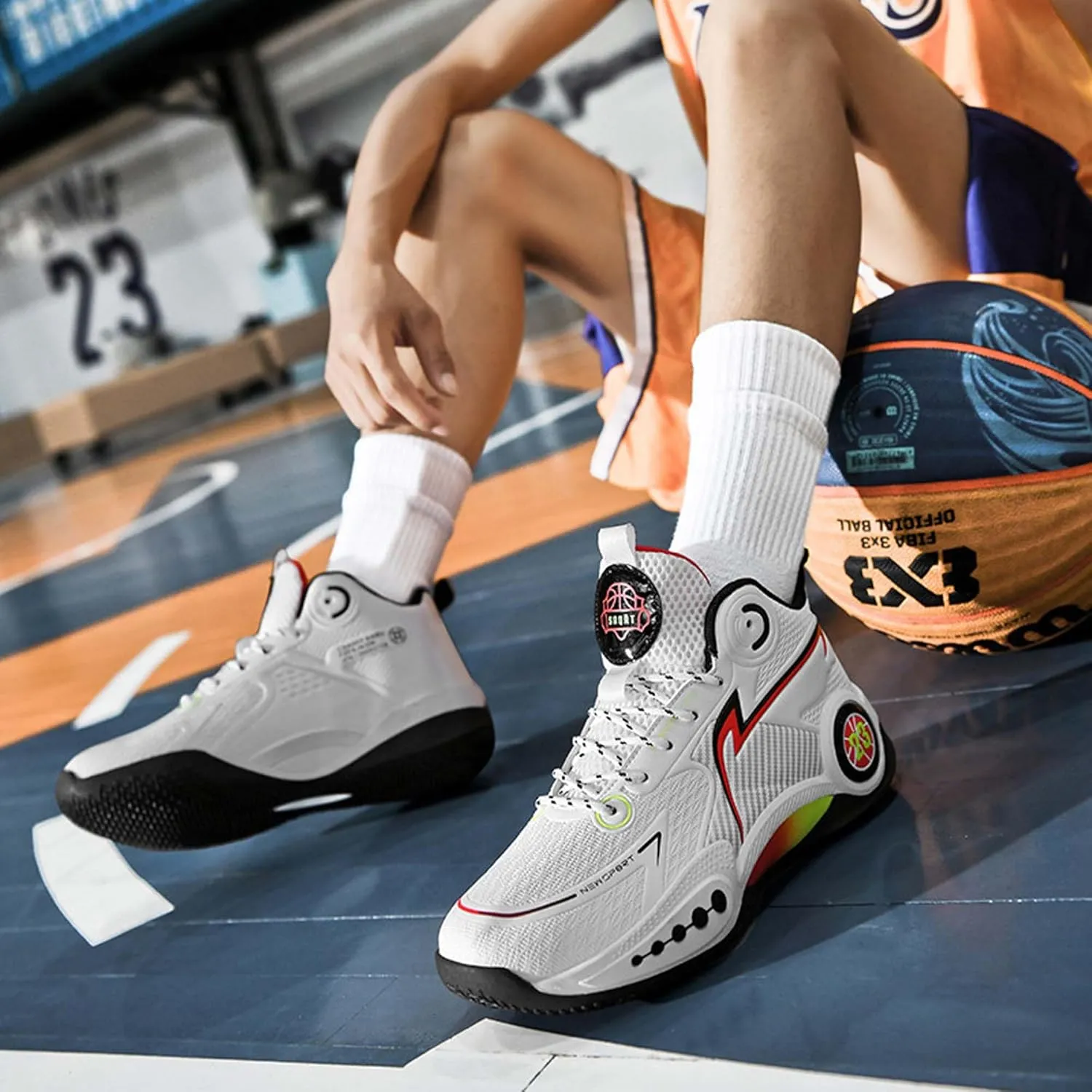 Mens Basketball Shoes Waterproof Durable Lightweight Loose Breathable Sneakers