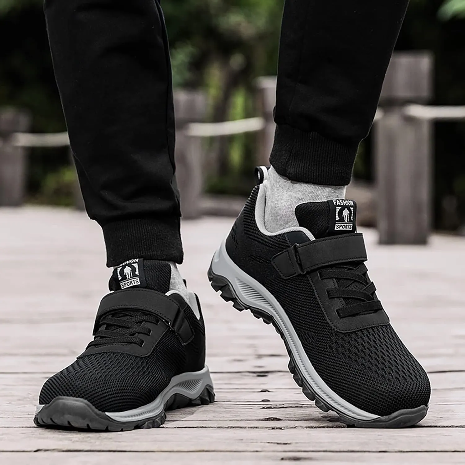 Men's Fashion Versatile Walking Shoes Business Mesh Breathable Walking Shoe Men's Classic Casual Walking Shoes